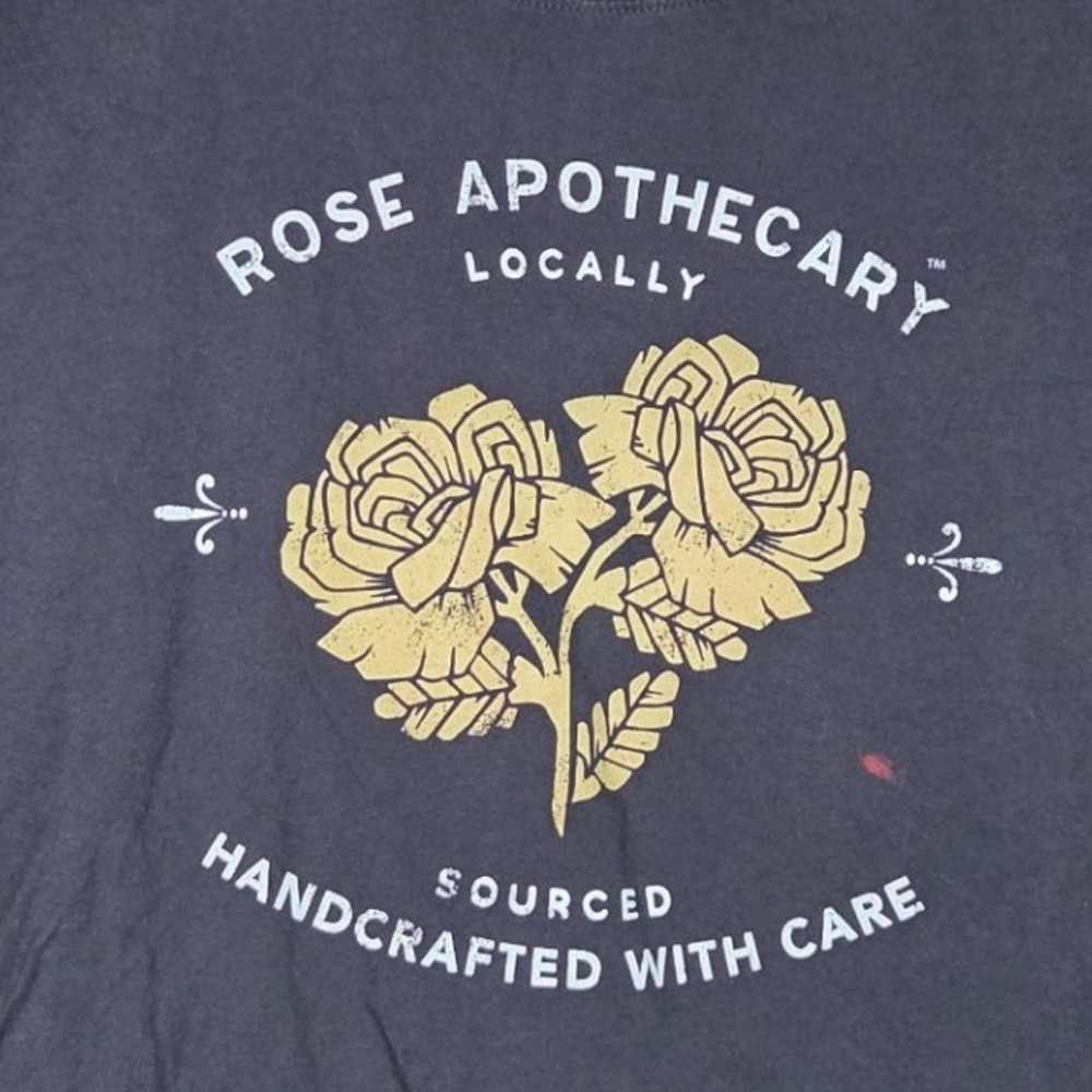 Schitt's Creek T-Shirt Women XXL Gray Rose Apothecary Graphic Tee